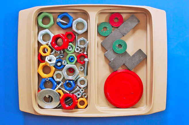 磁力磁铁吸铁小游戏就是这么有磁性