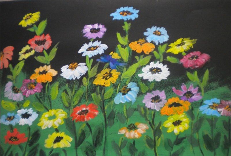 大班美术活动《美丽的花园》