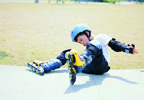 幼儿韧带损伤时应当如何正确帮助