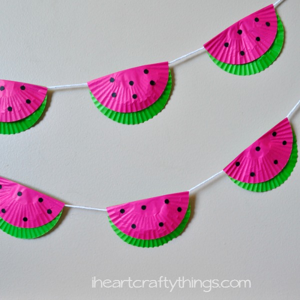 cupcake-liner-watermelon-bunting-3