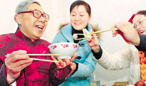 大年初二 | 回娘家,拜财神,齐聚一堂,乐享新年