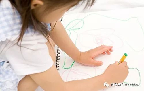 鸟居昭美：各年龄段孩子绘画有什么特点？怎样去理解和引导？